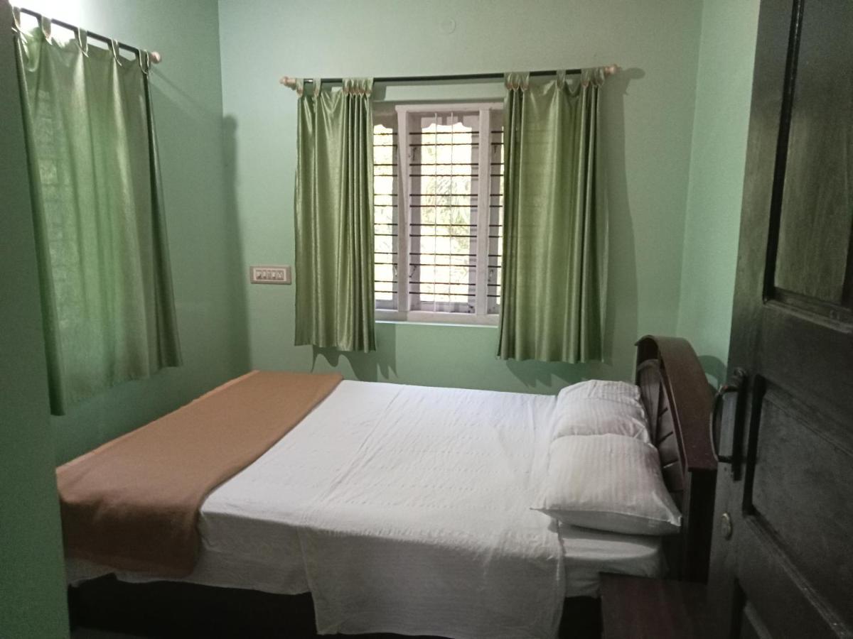Krupa Homestay Madikeri Exteriör bild